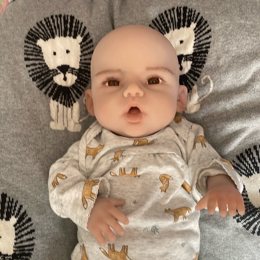 Full Body Platinum Silicone Baby Doll with Drink and Wet, armatures, skull.